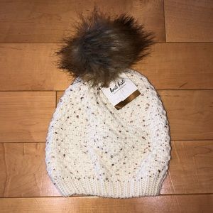 Pom Pom beanie